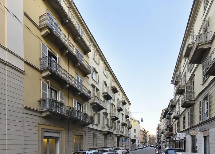 Tohouse Rooms Torino